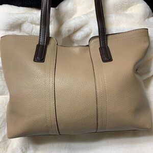 Chic Beige Shoulder Bag with Dark Brown Accents